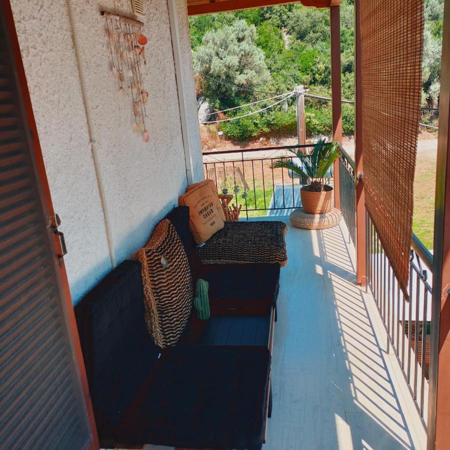 Olga Apartment Никиана Екстериор снимка