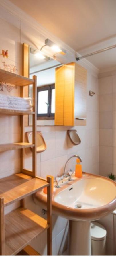 Olga Apartment Никиана Екстериор снимка