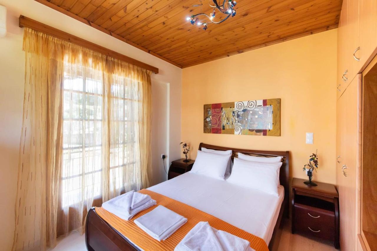 Olga Apartment Никиана Екстериор снимка