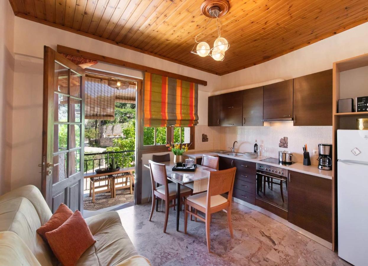 Olga Apartment Никиана Екстериор снимка