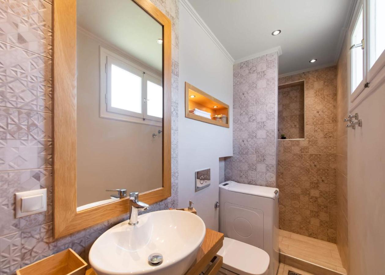 Olga Apartment Никиана Екстериор снимка